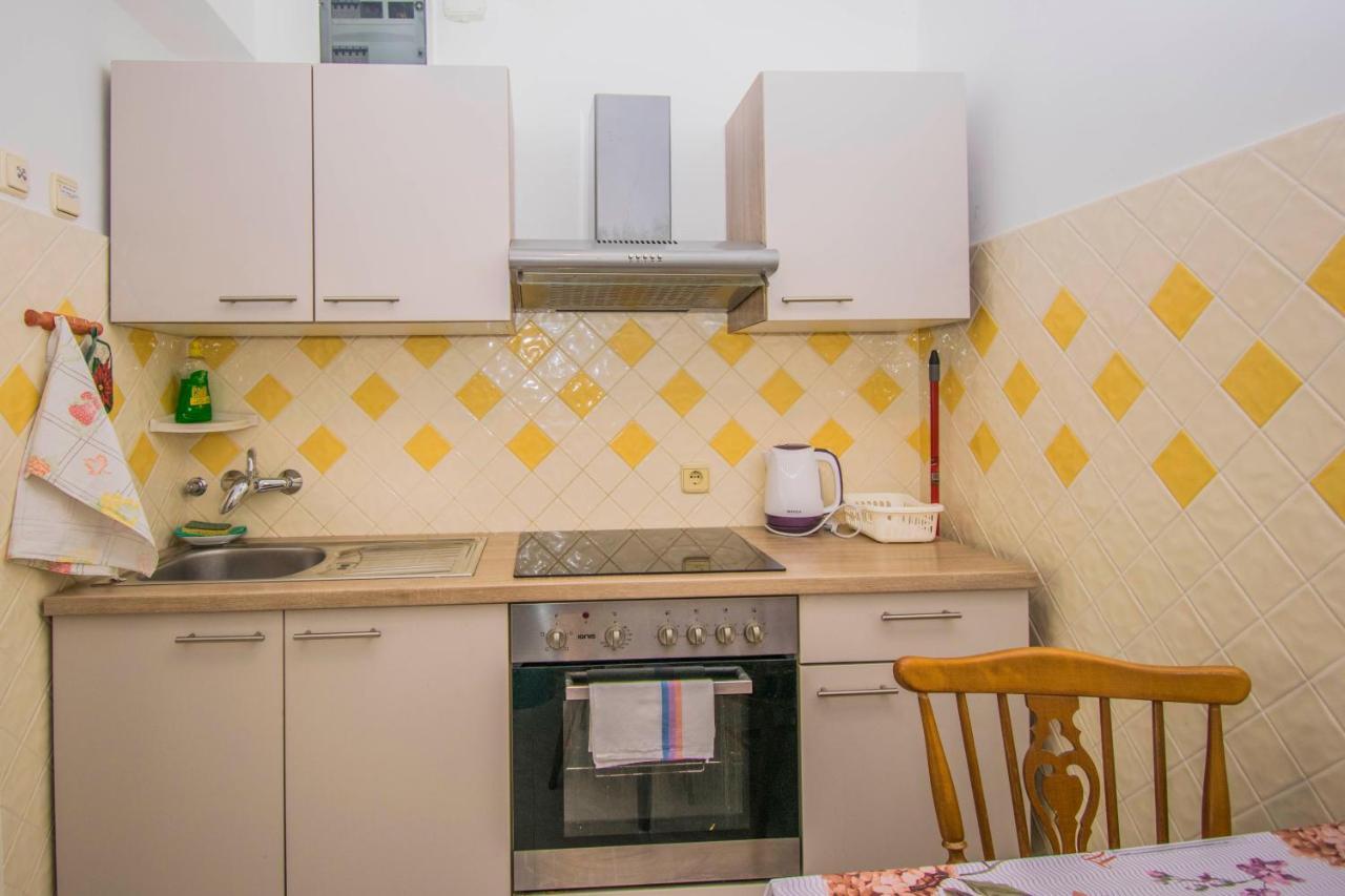 Apartments Anita Near Opatija With Private Parking Матулі Екстер'єр фото