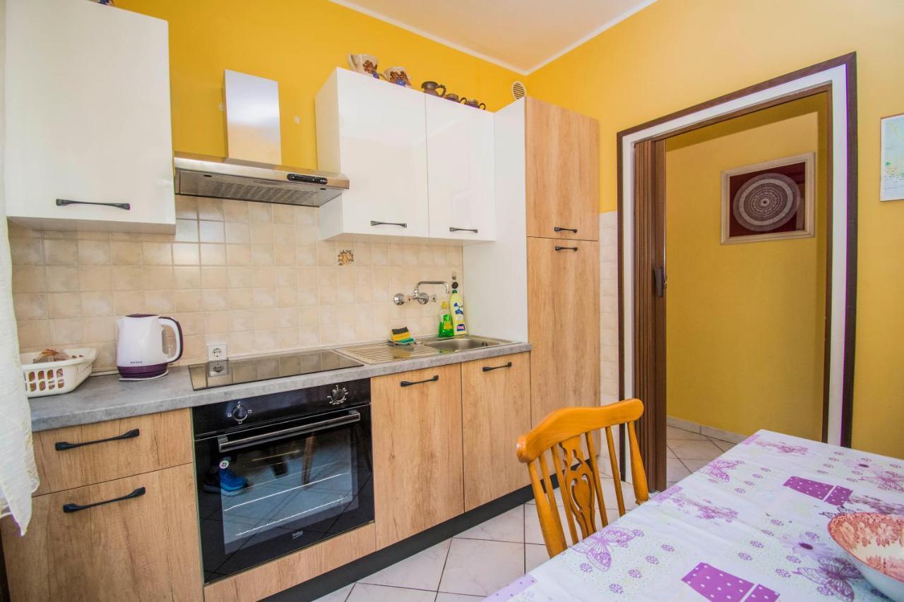 Apartments Anita Near Opatija With Private Parking Матулі Екстер'єр фото