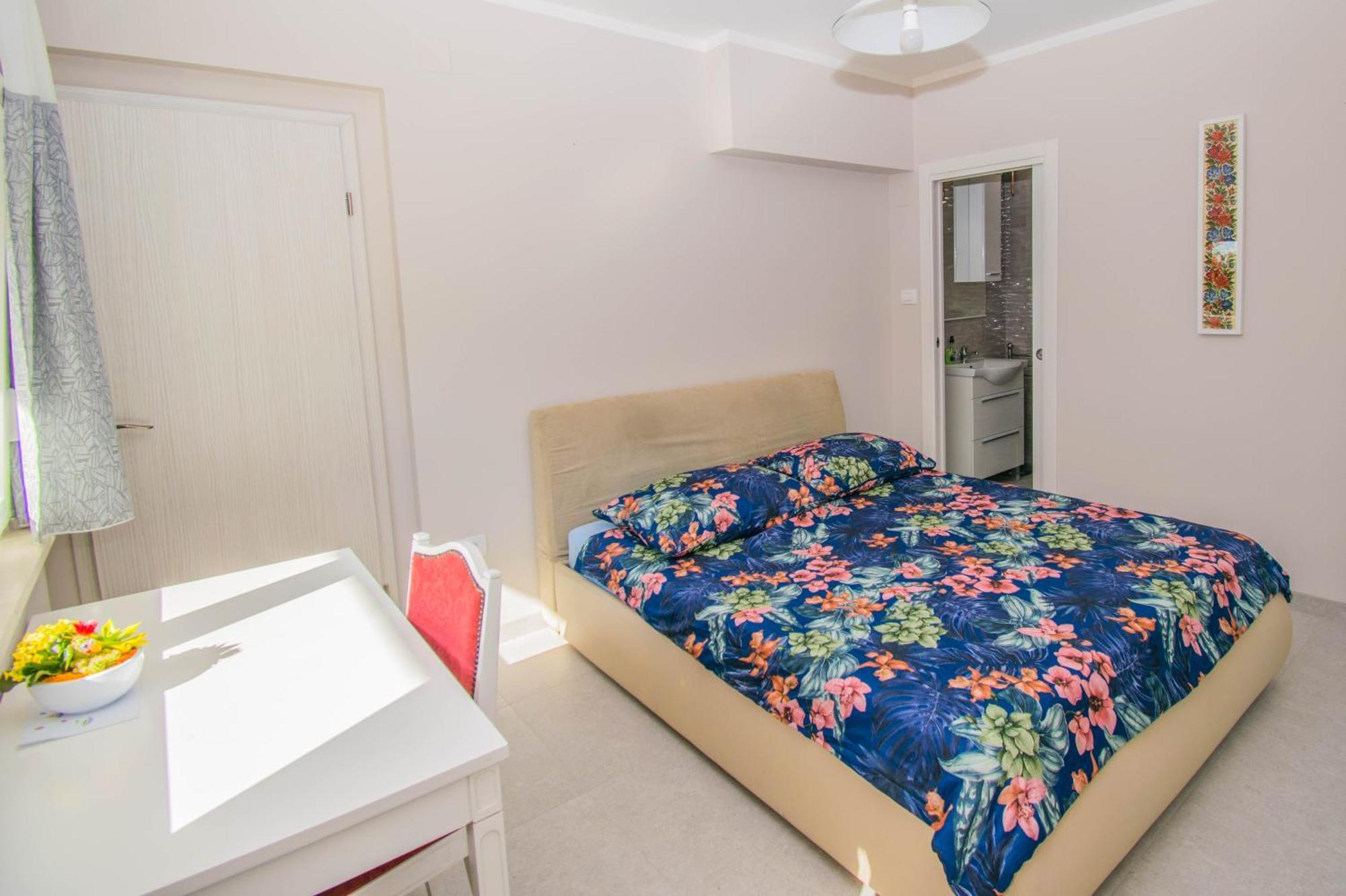 Apartments Anita Near Opatija With Private Parking Матулі Екстер'єр фото